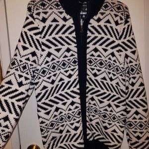 CLOSET CLOSING, last weekend!!  Mens NWT Express Sweater